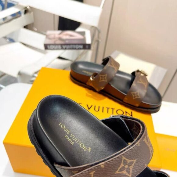 LV Louis Vuitton Monogram Brown Sandals women’s - Picture 7 of 8